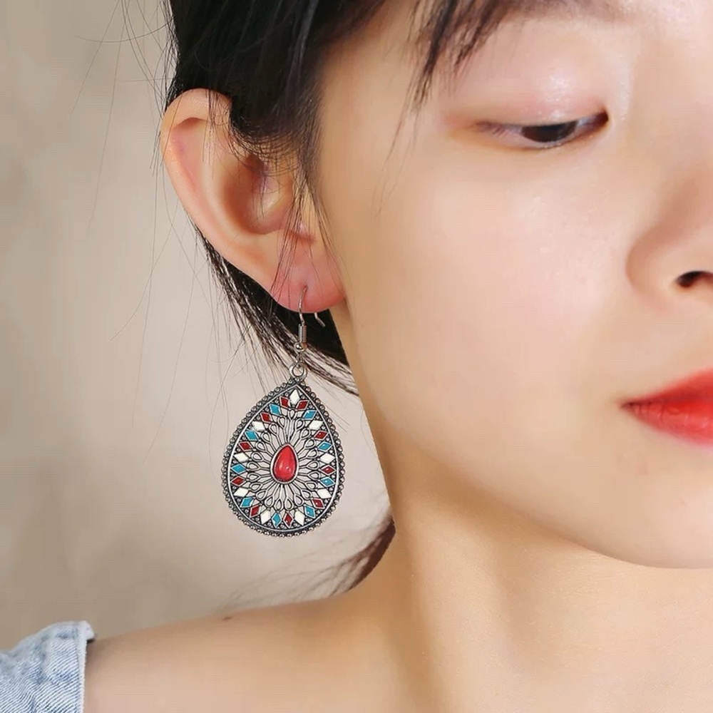 NEW women‘s Vintage Boho Drop earrings